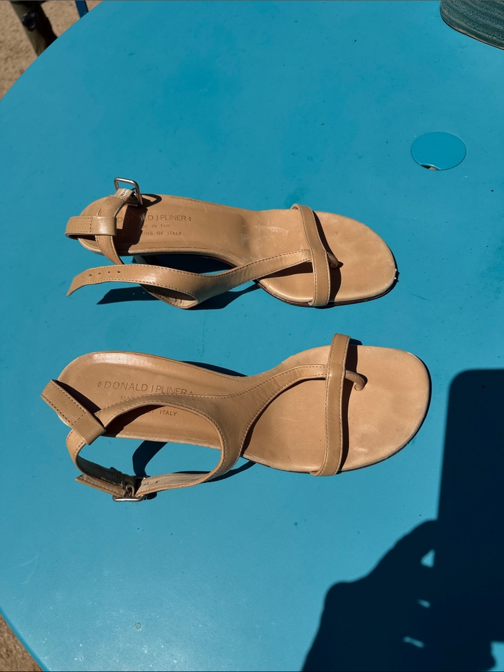 Donald J. Pliner Nude/Tan Leather Slingback Sandals